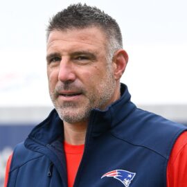 New England Patriots head coach Mike Vrabel